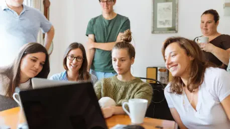 Staffbase and Cornerstone Unite to Boost Frontline Learning